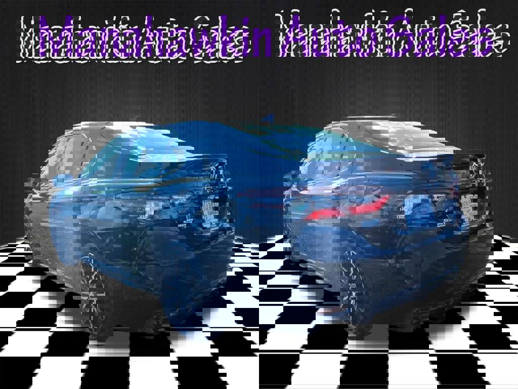 Used 2023 Toyota Camry SE image 4