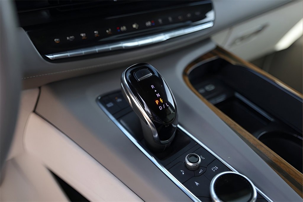 Certified 2024 Cadillac Escalade ESV Sport Platinum w/ LPO, Floor Liner Package image 20