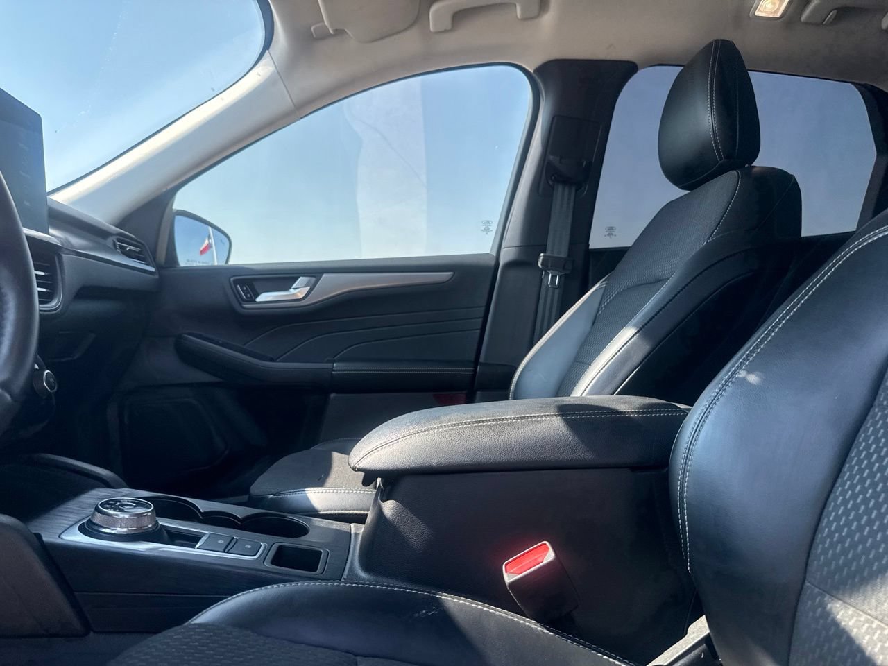 Used 2023 Ford Escape SE FWD image 38