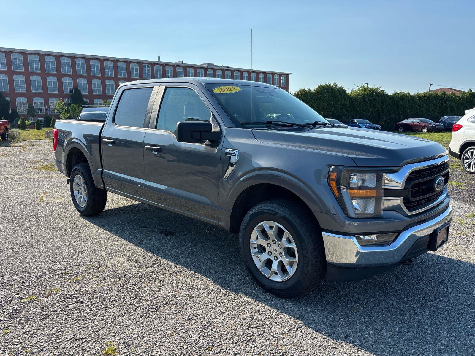 Used 2023 Ford F150 XLT AWD/4WD image 3