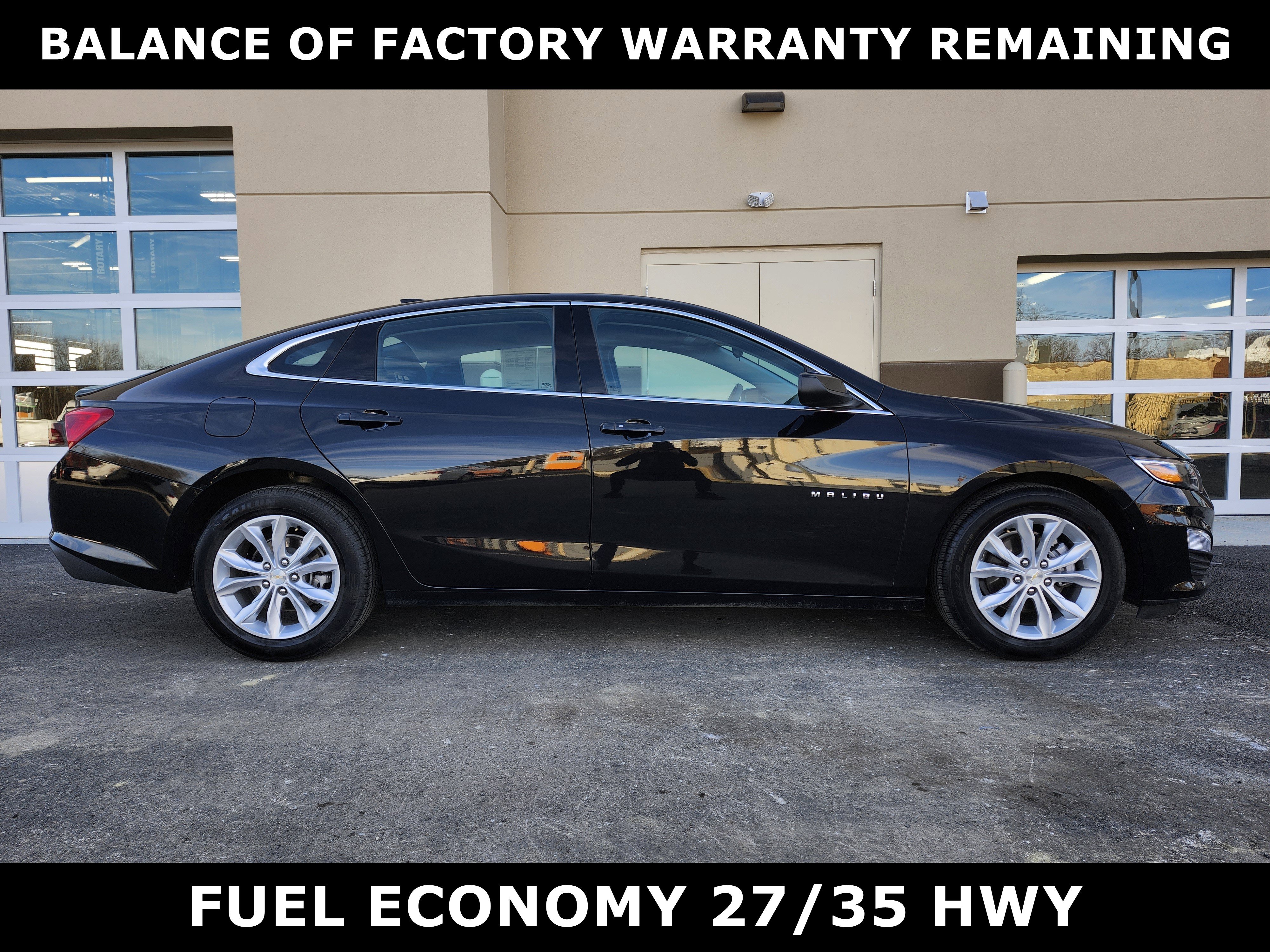 Used 2024 Chevrolet Malibu LT image 2