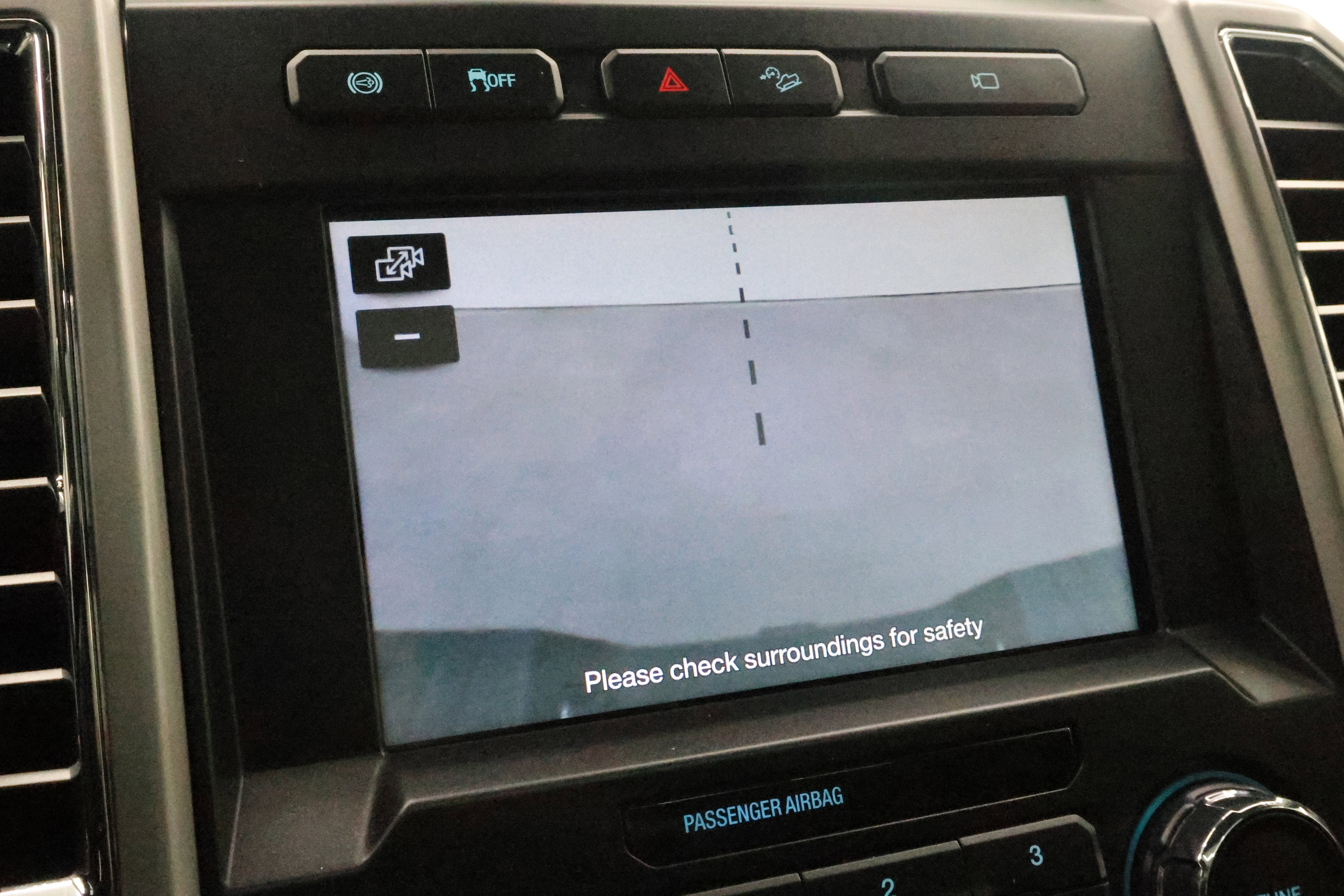 Used 2017 Ford F350 Lariat w/ Lariat Ultimate Package image 17