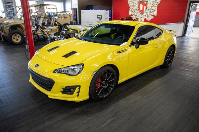 Used 2017 Subaru BRZ Series.Yellow image 2