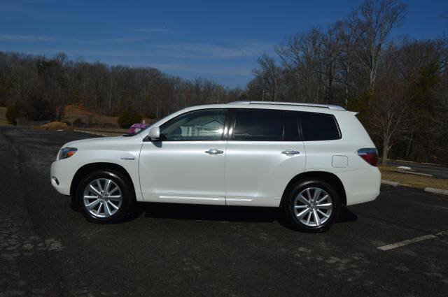 Used 2010 Toyota Highlander 4WD Hybrid w/ Extra Value Pkg 2 image 5