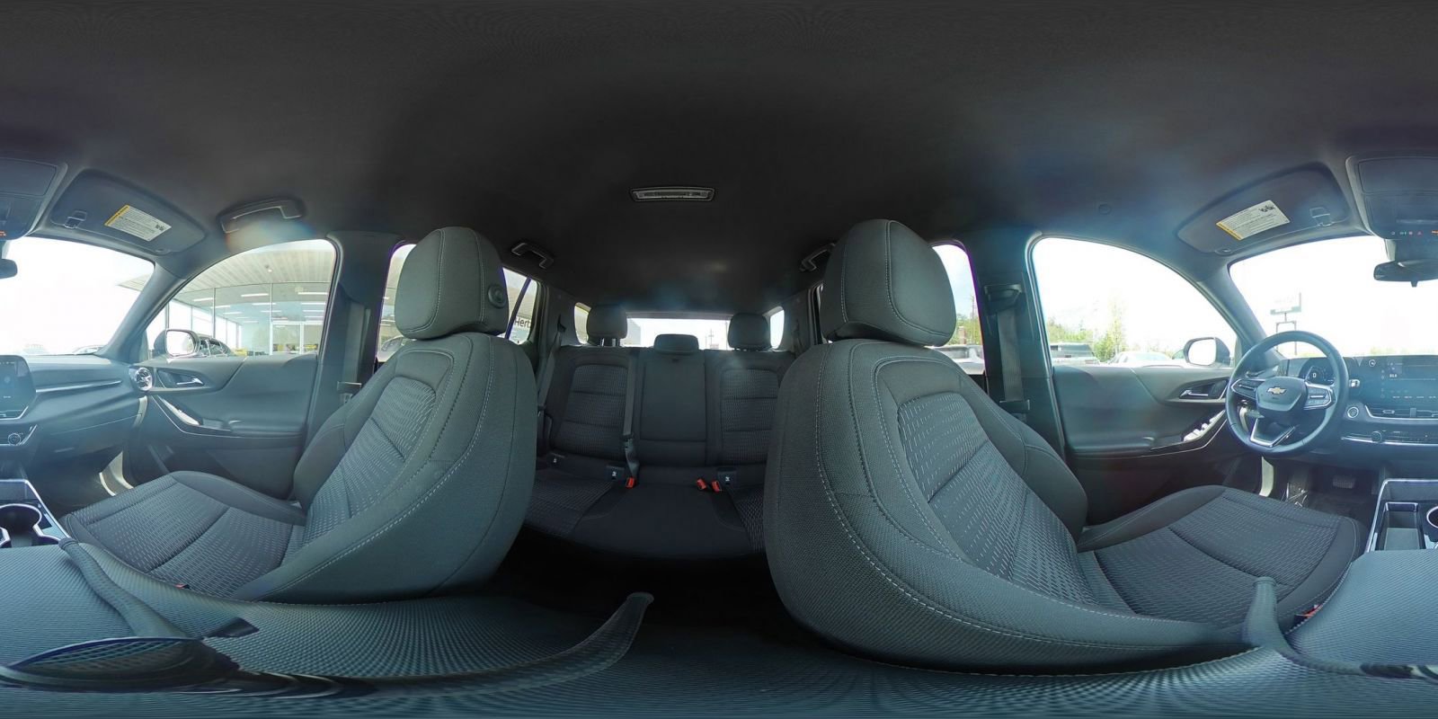 Used 2025 Chevrolet Equinox LT image 43