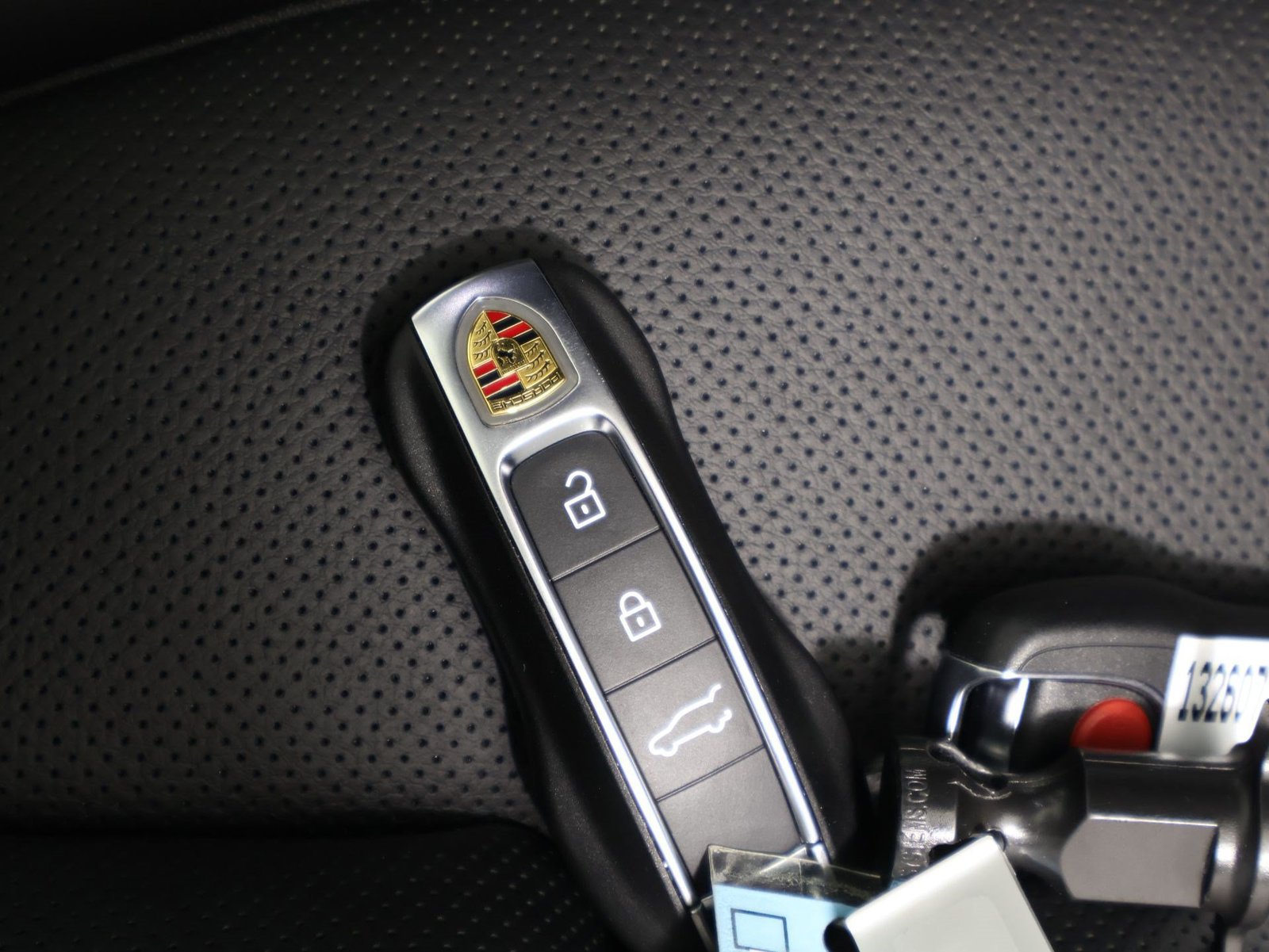 New 2026 Porsche Cayenne AWD/4WD image 23