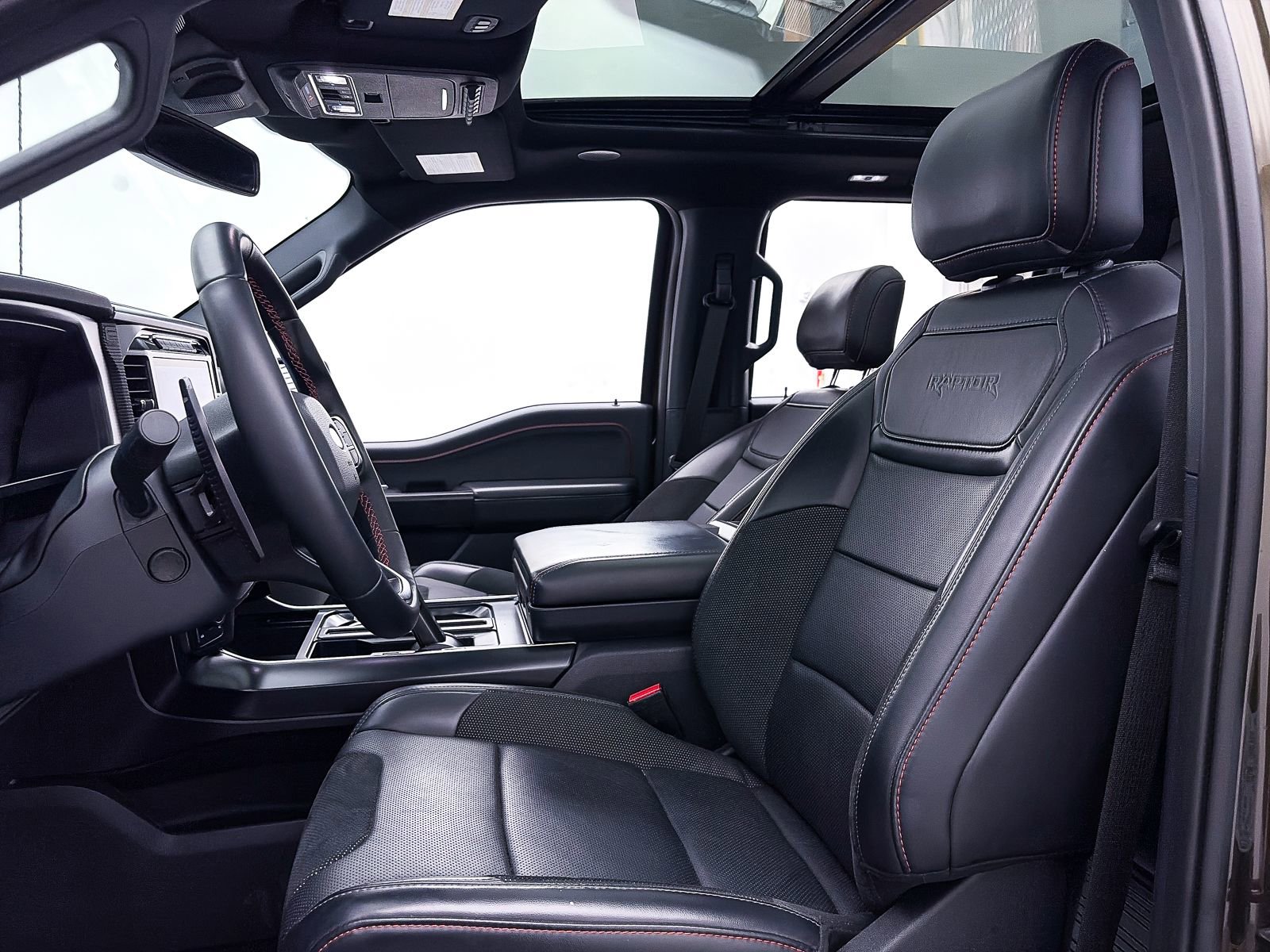 Used 2024 Ford F150 Raptor image 30