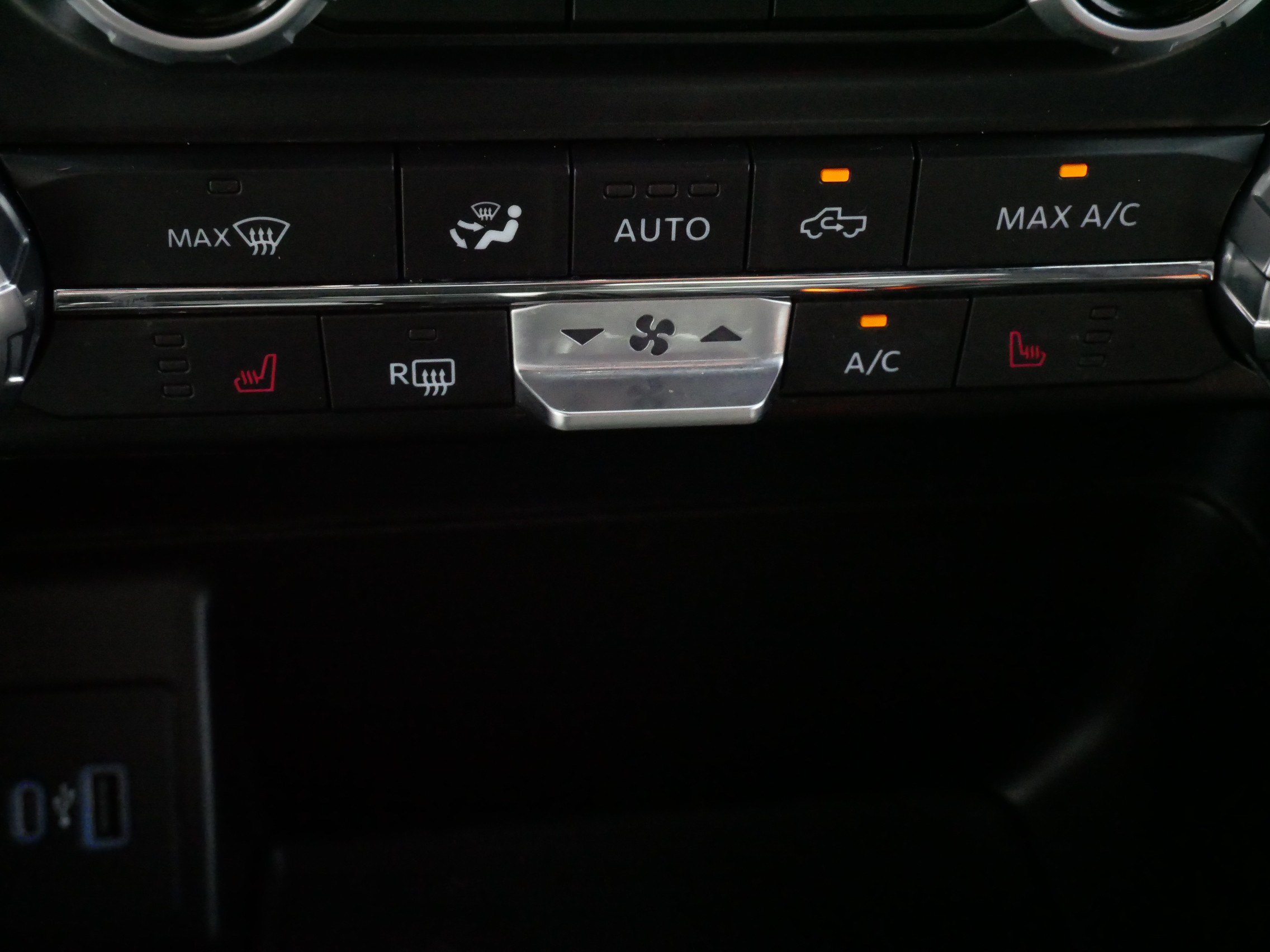 Used 2022 Ford F150 XLT w/ Equipment Group 302A High AWD/4WD image 28