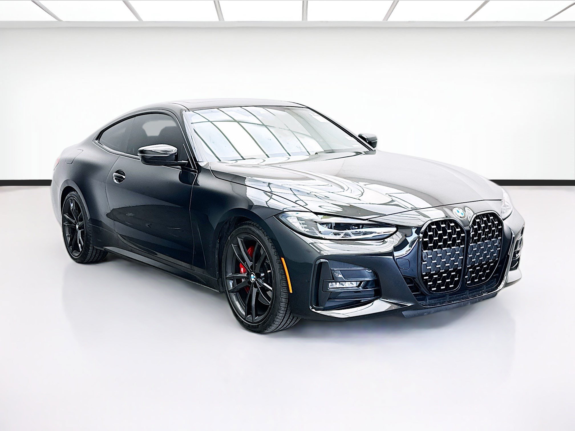 Used 2023 BMW 430i Coupe w/ M Sport Package RWD image 3