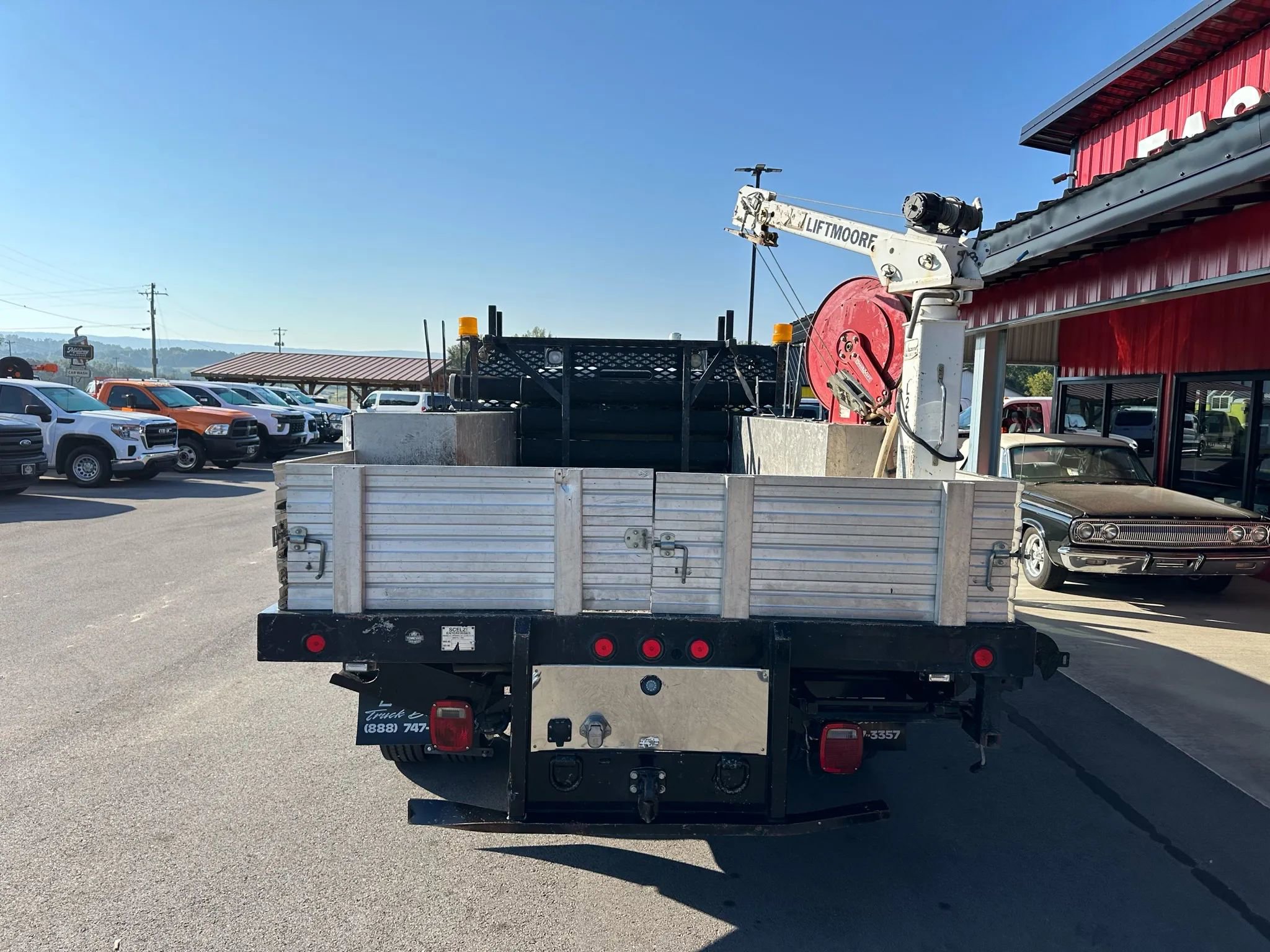 Used 2017 Ford F550 2WD Crew Cab Super Duty image 22