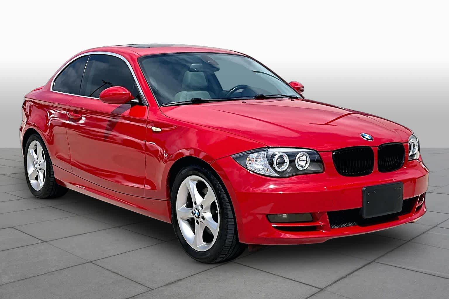 Used 2009 BMW 128i Coupe RWD image 2