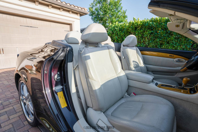 Used 2003 Lexus SC 430 Convertible image 71