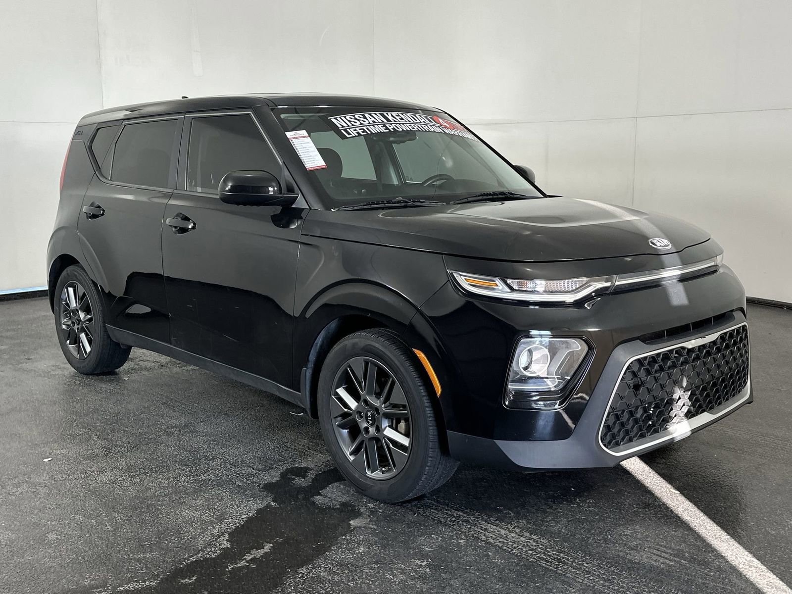 Used 2020 Kia Soul EX FWD image 2