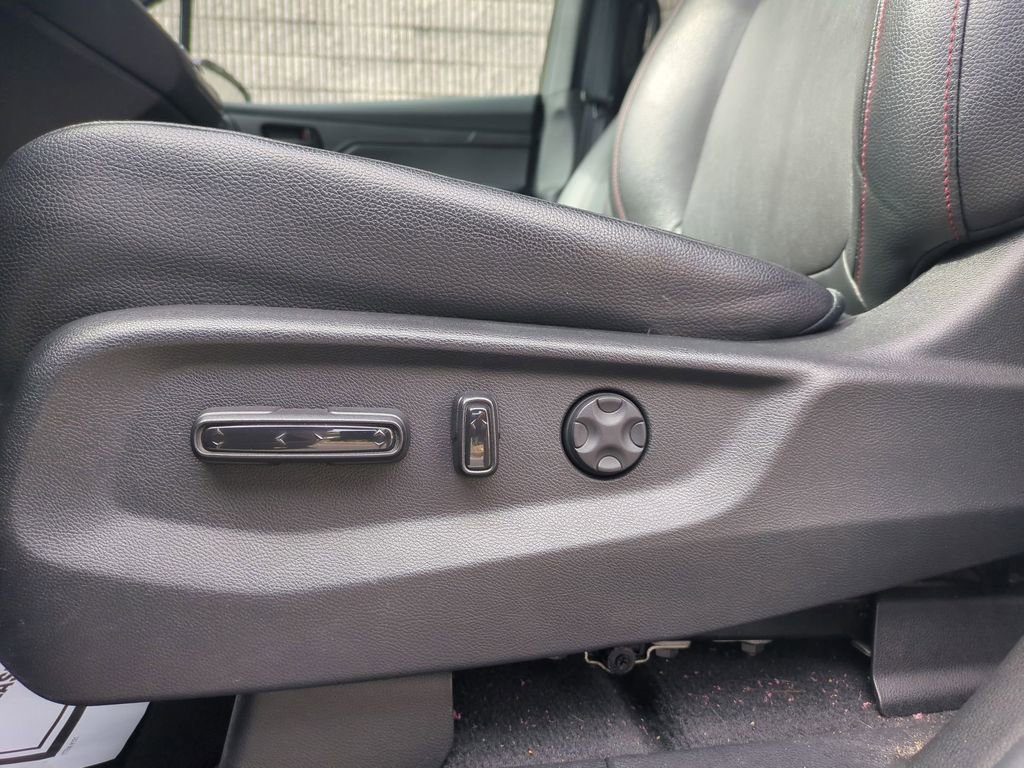 Used 2025 Honda Odyssey Sport-L image 14