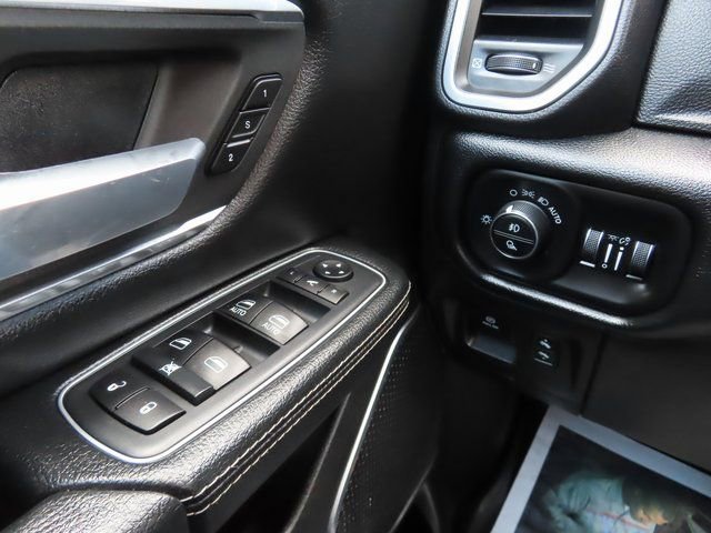 Used 2020 RAM 1500 Laramie image 33