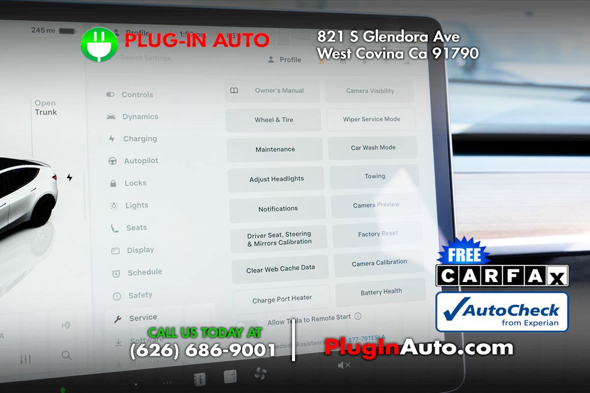 Used 2023 Tesla Model Y Performance image 30