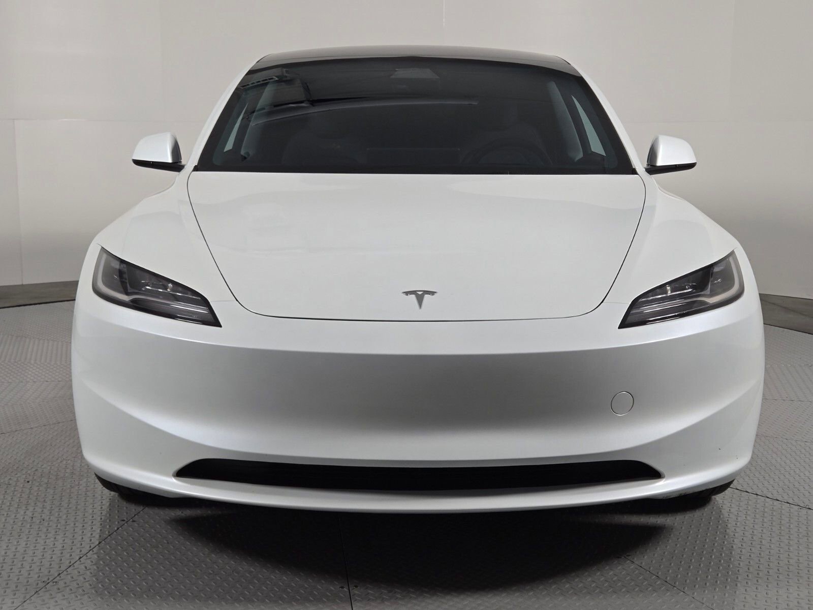 Used 2025 Tesla Model 3 Long Range RWD image 8