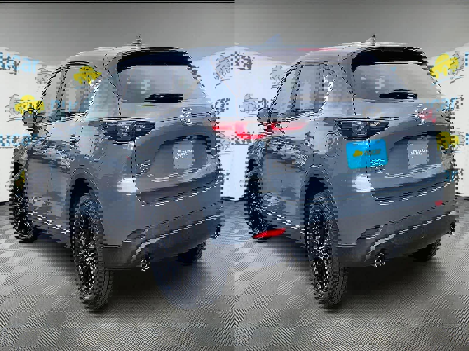 Used 2024 MAZDA CX-5 Carbon Edition image 4