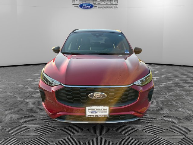 Used 2024 Ford Escape ST-Line w/ Tech Pack #1 AWD/4WD image 8