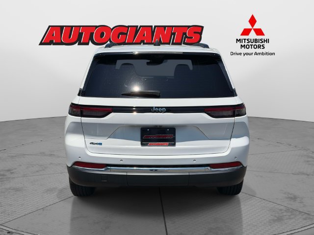 Used 2023 Jeep Grand Cherokee 4WD 4xe w/ Luxury Tech Group II image 6