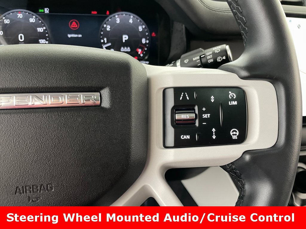 Used 2025 Land Rover Defender 110 S image 31