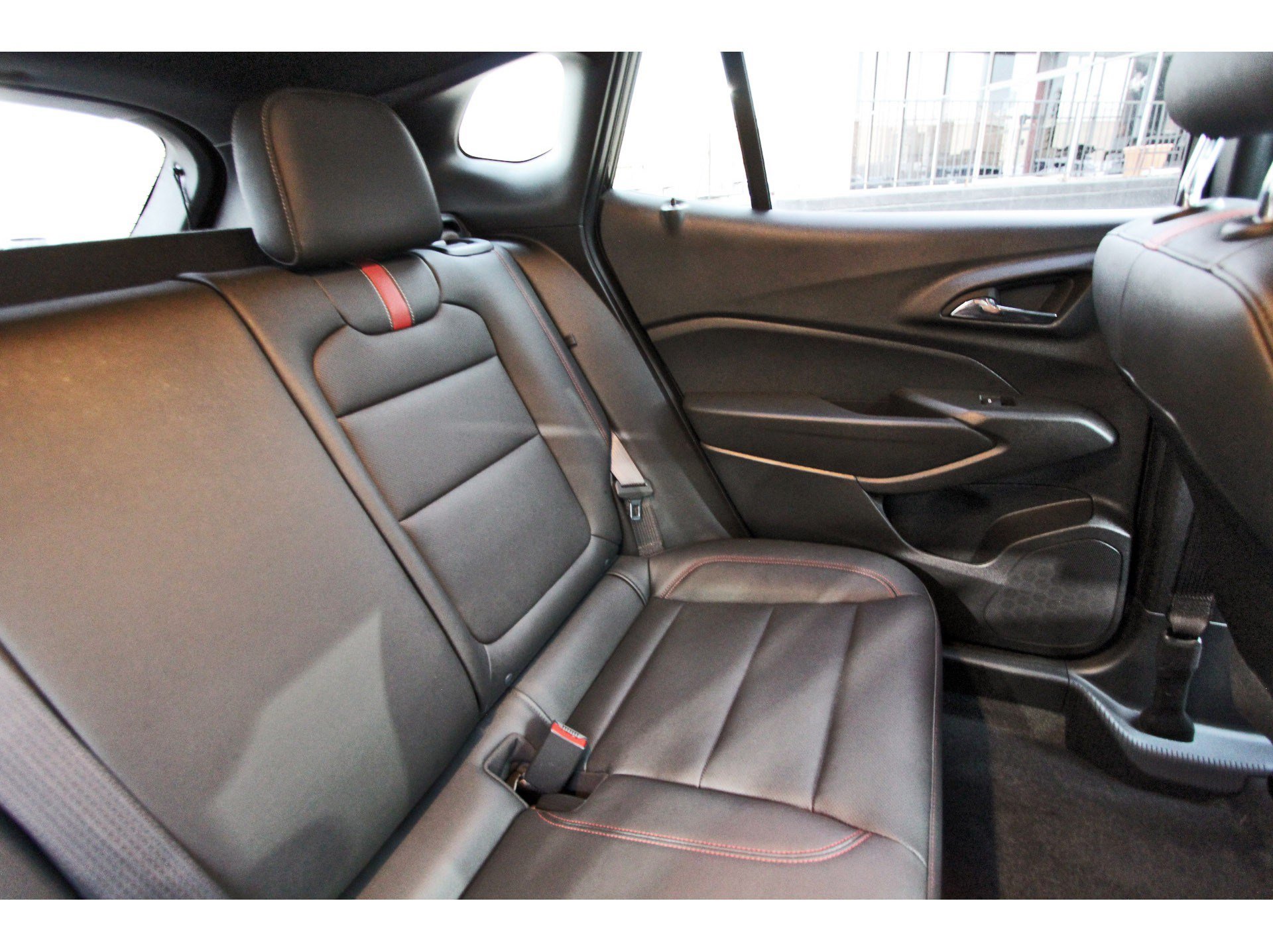Used 2026 Chevrolet Trax RS w/ Sunroof Package FWD image 14