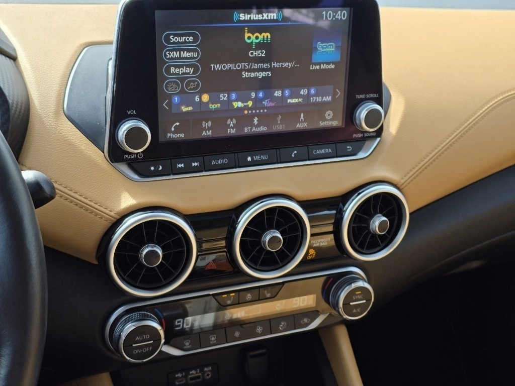 Used 2023 Nissan Sentra SV w/ SV Premium Package image 24