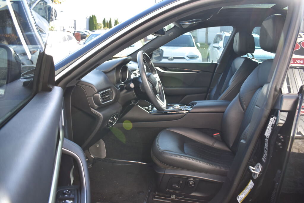 Used 2020 Maserati Levante 3.0L image 18
