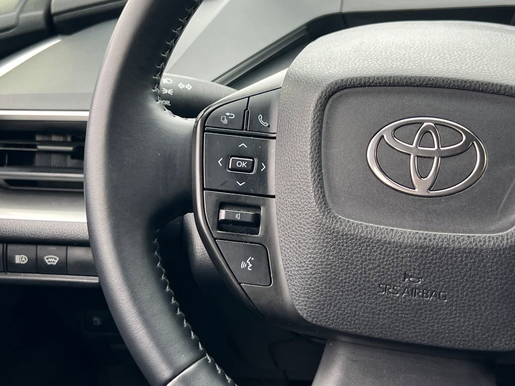 Used 2024 Toyota Prius LE image 27
