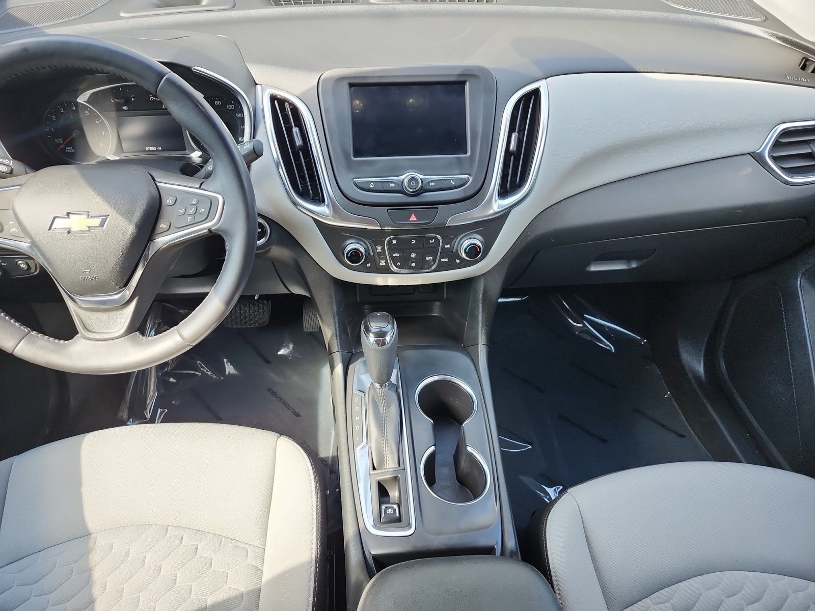 Used 2021 Chevrolet Equinox LT w/ Driver Convenience Package FWD image 12