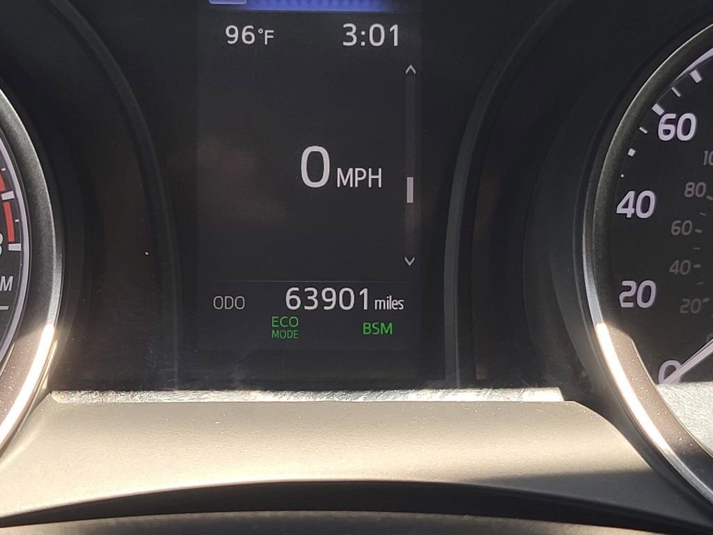 Used 2023 Toyota Camry SE w/ Convenience Package image 20