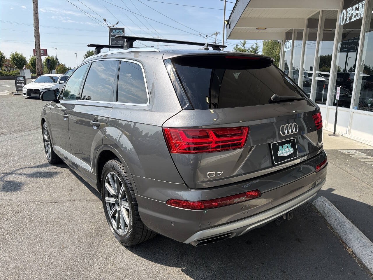 Used 2019 Audi Q7 3.0T Premium Plus AWD/4WD image 4