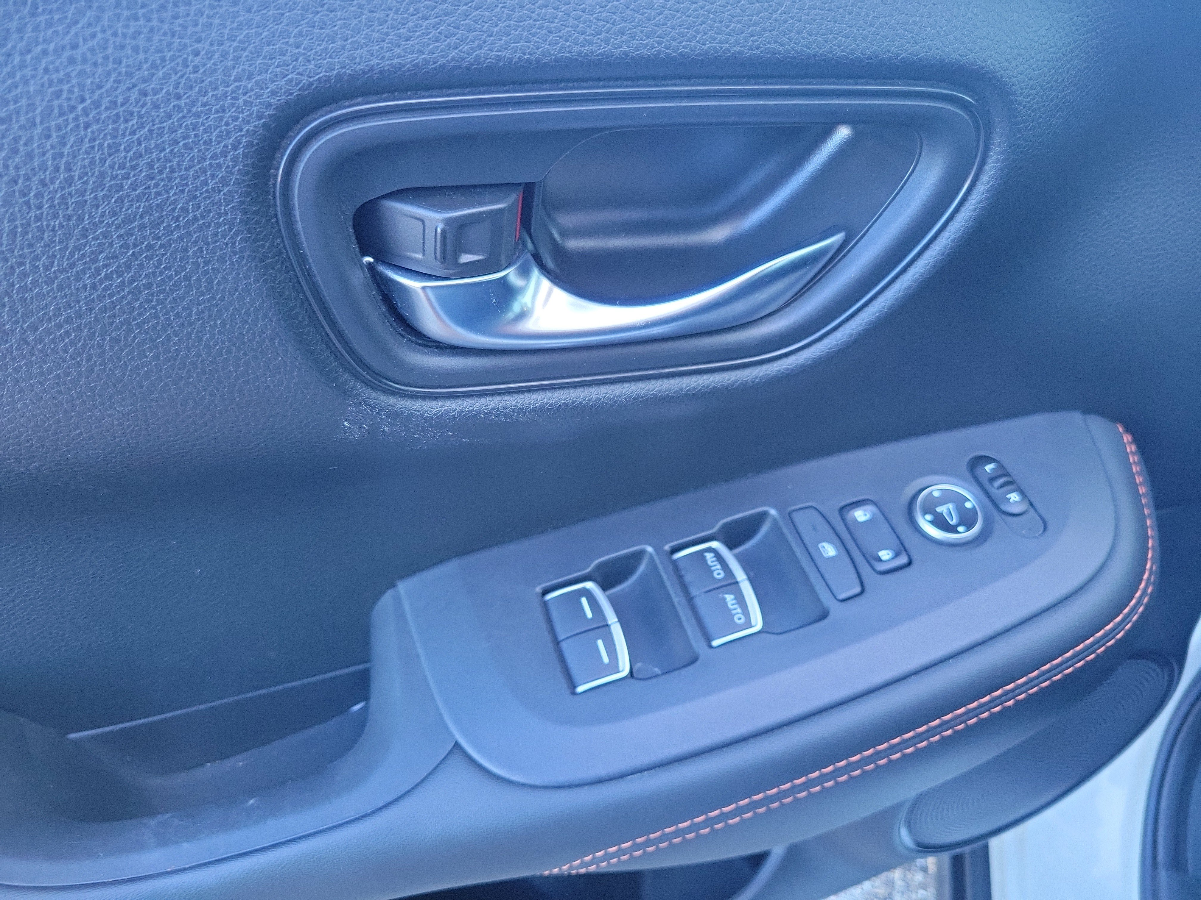 Used 2023 Honda HR-V Sport image 21