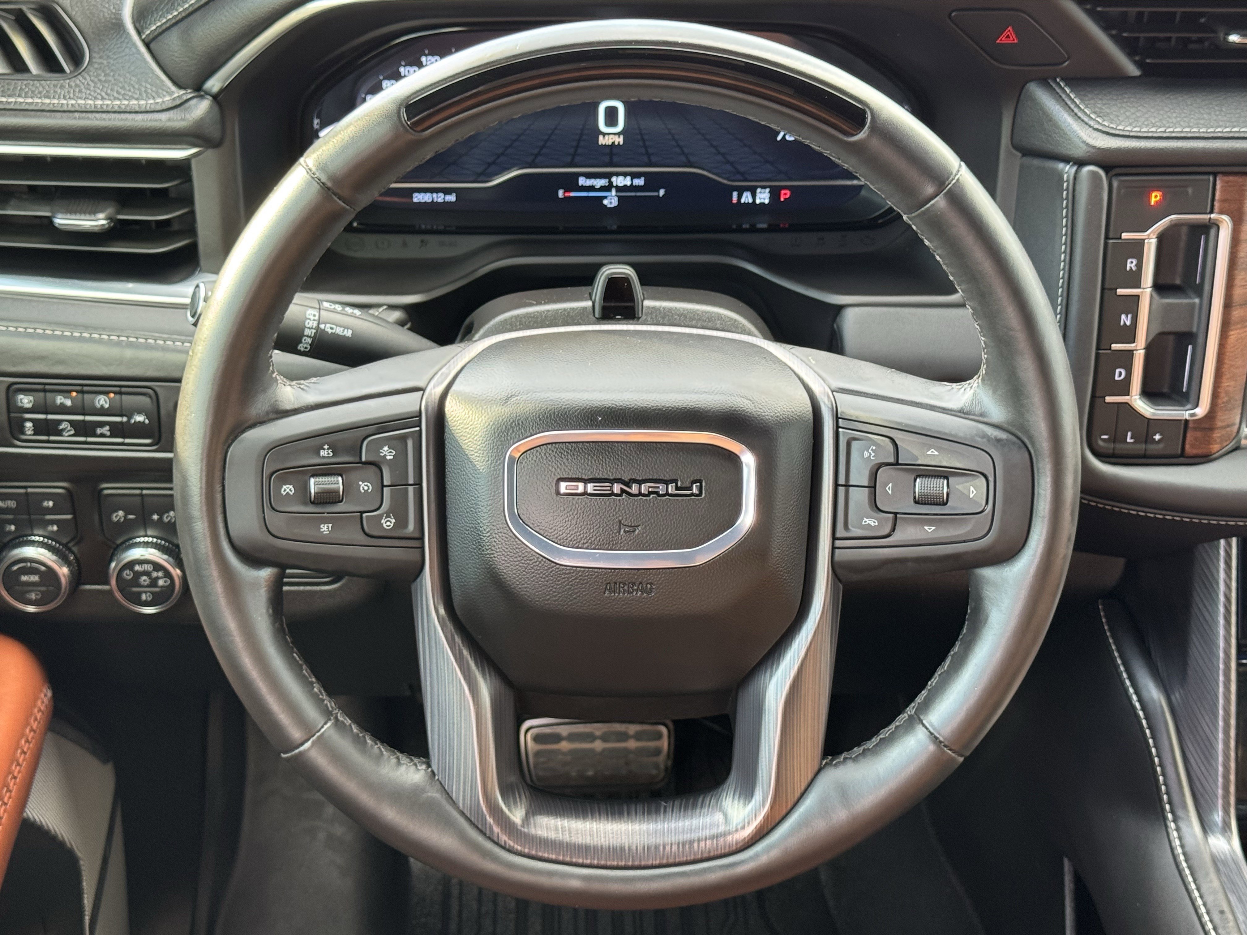 Used 2024 GMC Yukon Denali Ultimate image 15