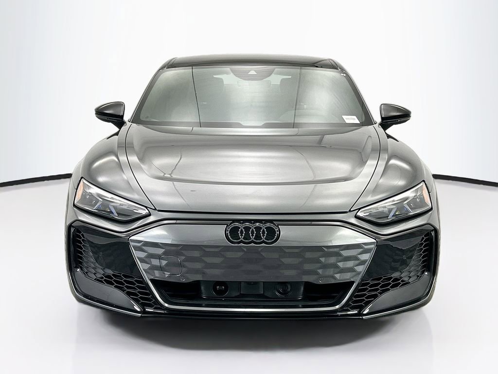 New 2026 Audi RS e-tron GT performance image 2
