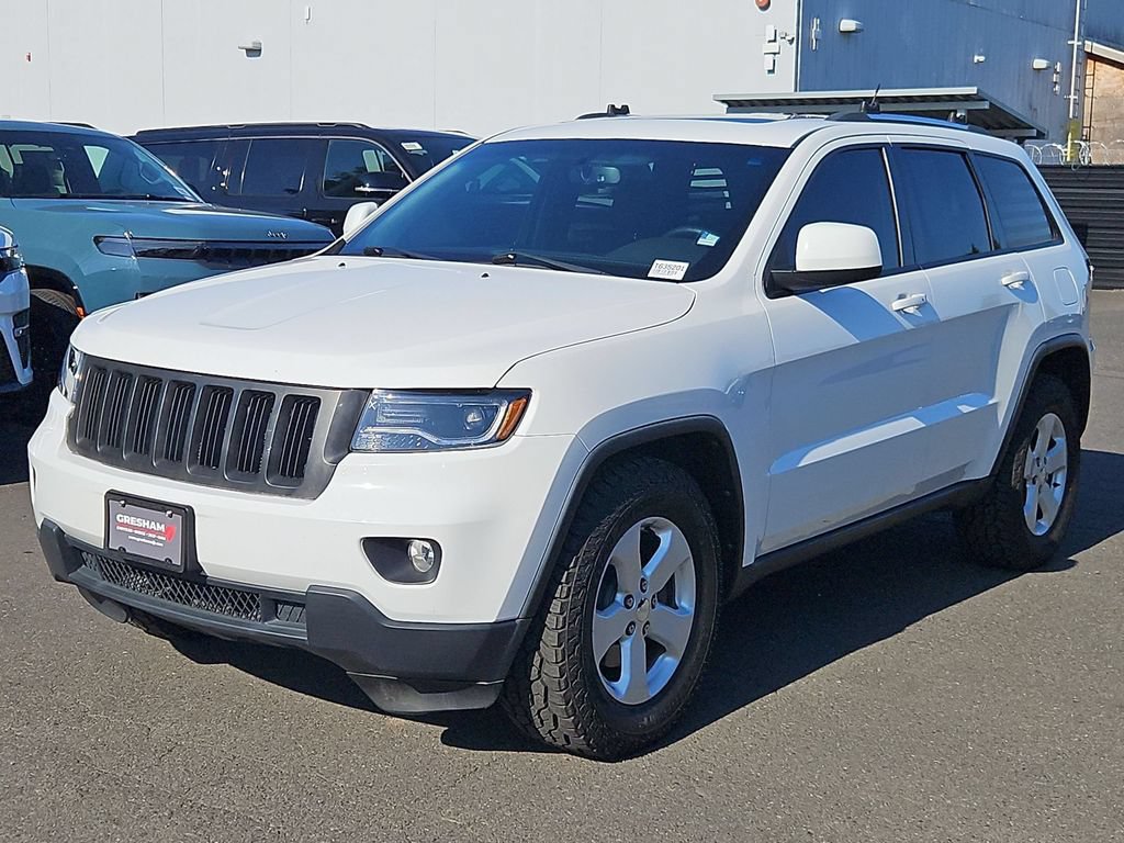 Used 2013 Jeep Grand Cherokee Laredo AWD/4WD image 3