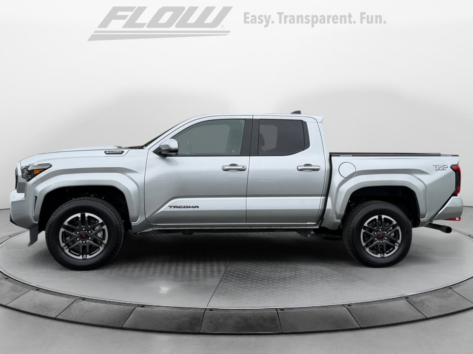 Used 2025 Toyota Tacoma TRD Sport w/ TRD Sport Upgrade Package AWD/4WD image 5