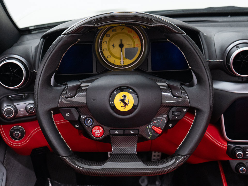 Used 2020 Ferrari Portofino RWD image 32
