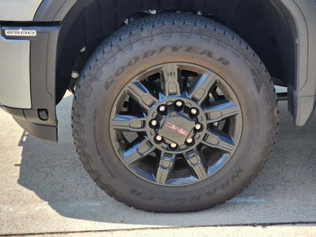 Used 2026 GMC Sierra 2500 AT4 w/ AT4 Premium Plus Package AWD/4WD image 10