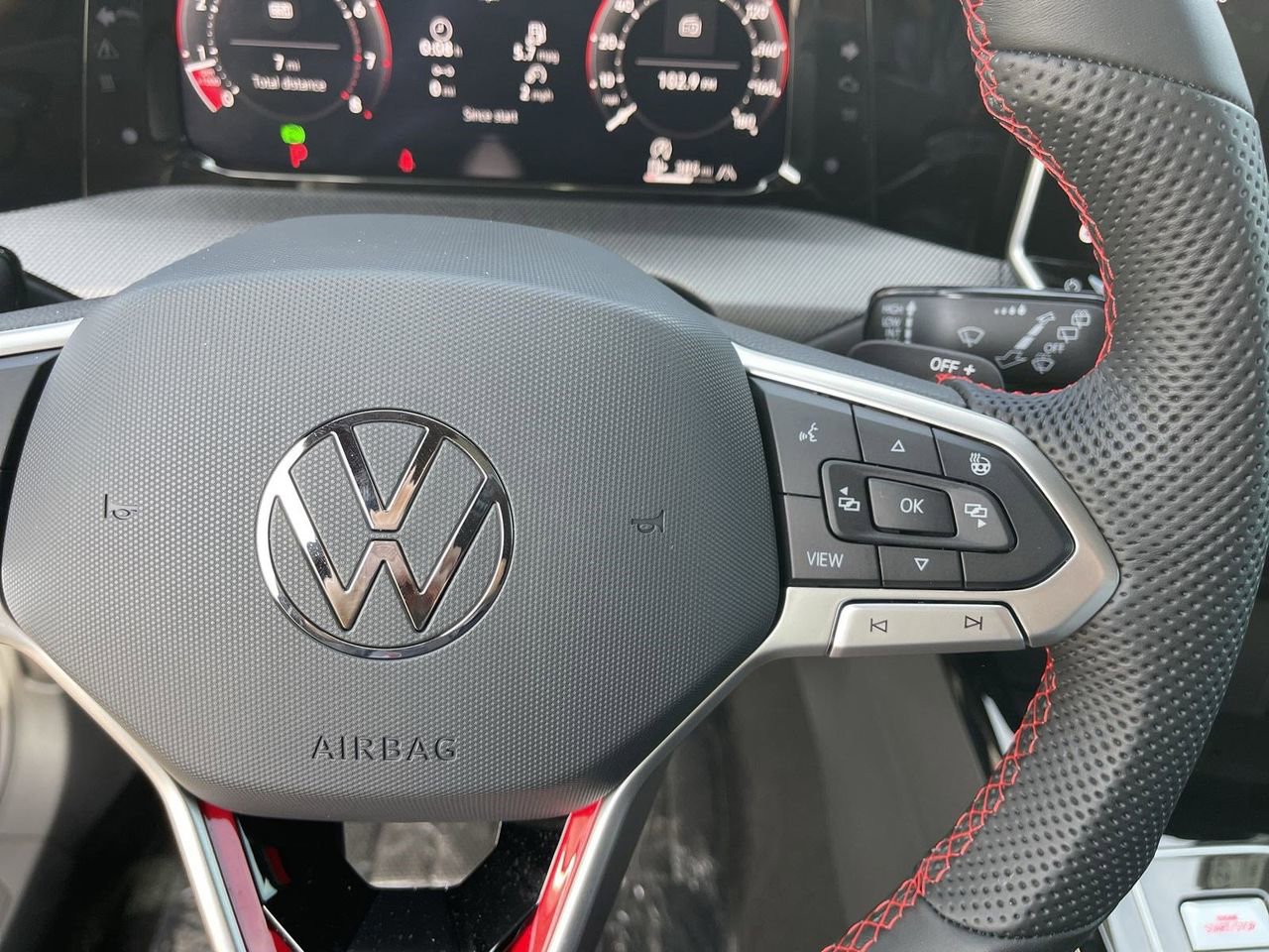 New 2026 Volkswagen GTI SE image 21
