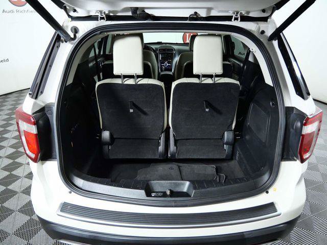Used 2018 Ford Explorer Platinum AWD/4WD image 25