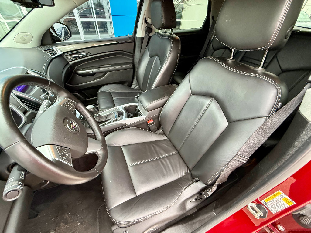 Used 2012 Cadillac SRX FWD image 12