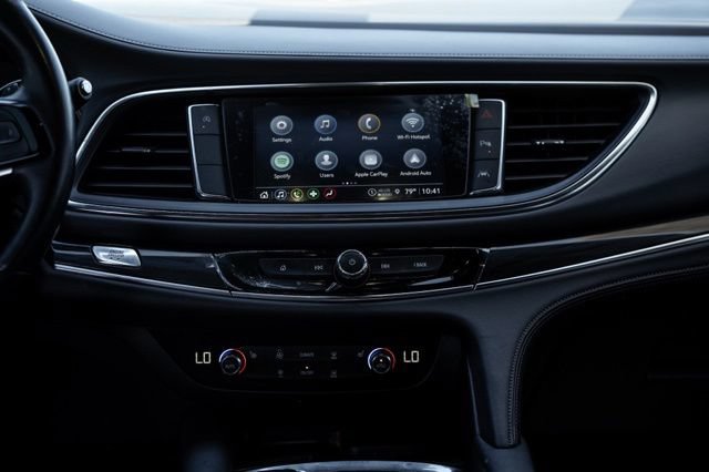 Used 2023 Buick Enclave Essence w/ LPO, Cargo Package FWD image 18