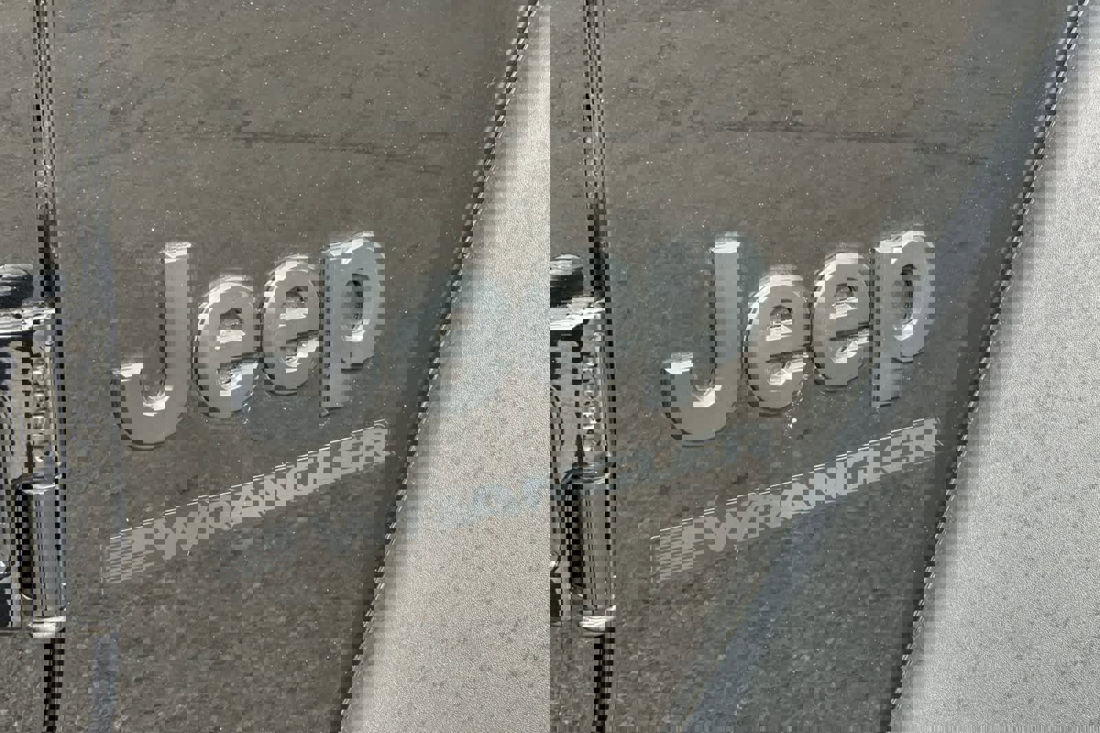 Used 2025 Jeep Wrangler Willys image 12