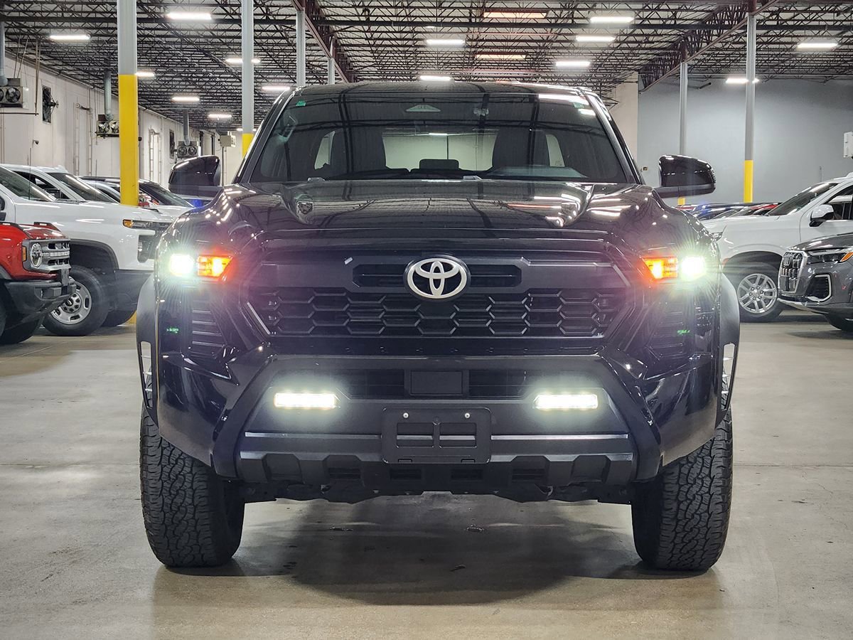 Used 2024 Toyota Tacoma TRD Off-Road AWD/4WD image 2