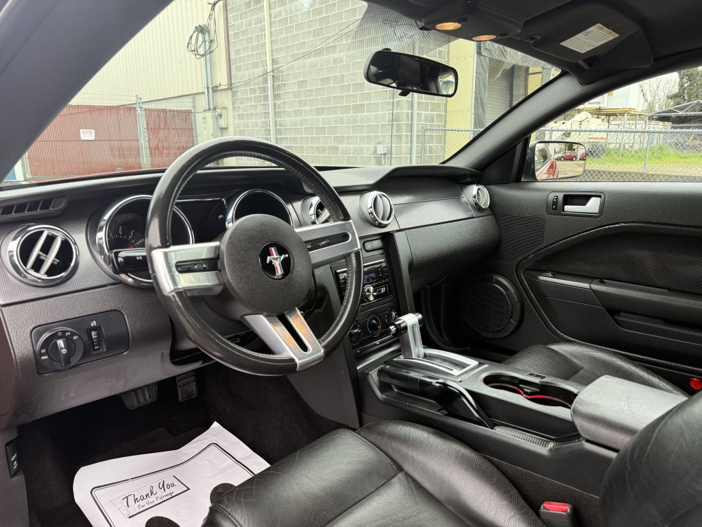 Used 2008 Ford Mustang Premium RWD image 16