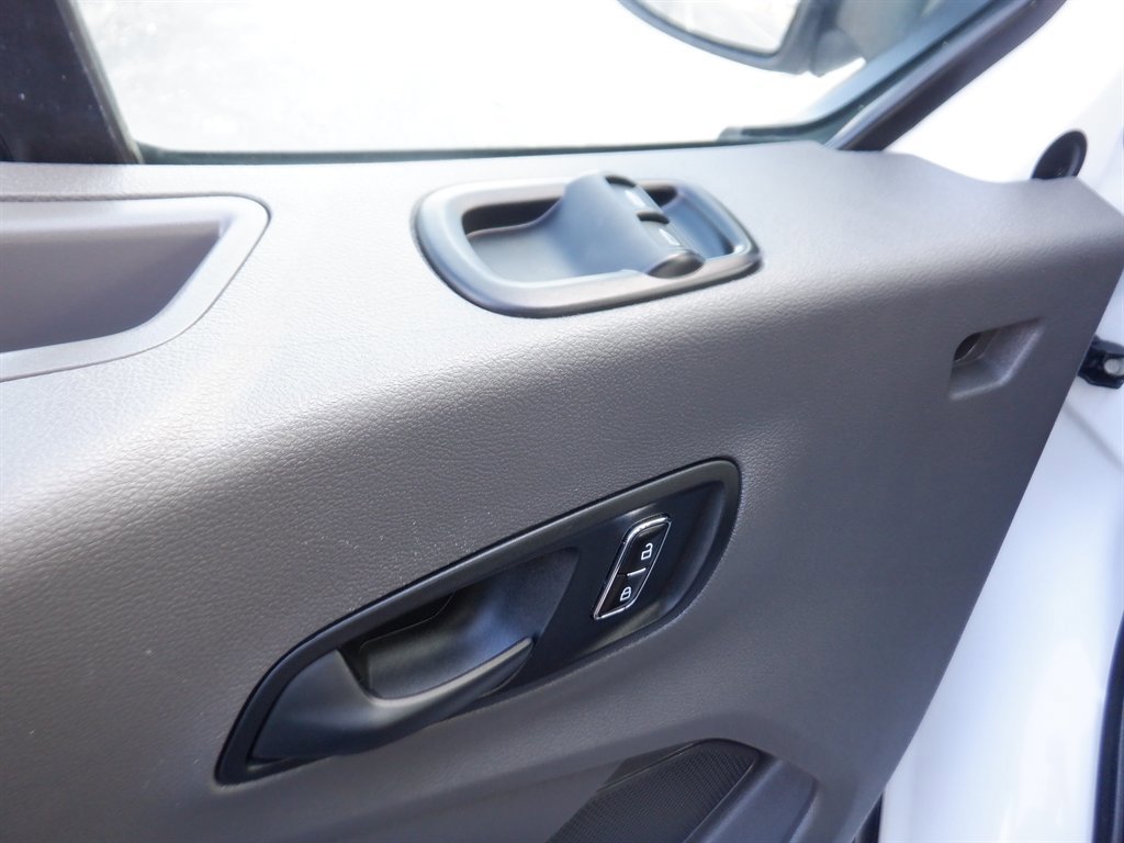 Used 2023 Ford Transit 350 XLT image 12