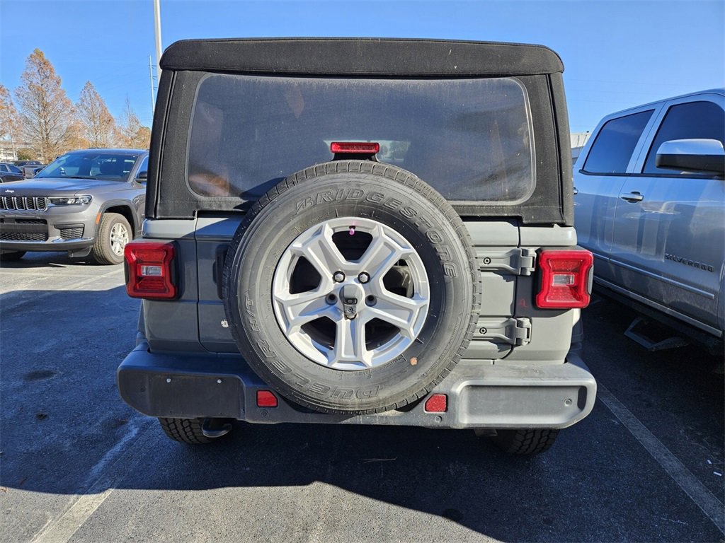 Used 2018 Jeep Wrangler Unlimited Sport S image 6