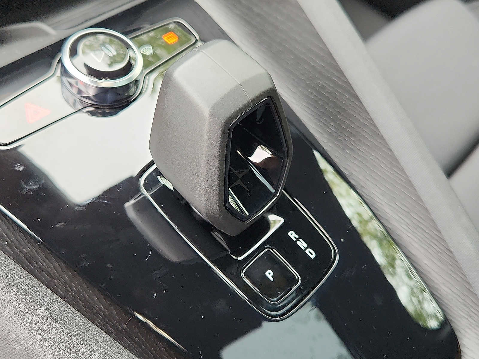 Used 2024 Polestar Polestar 2 AWD/4WD image 14