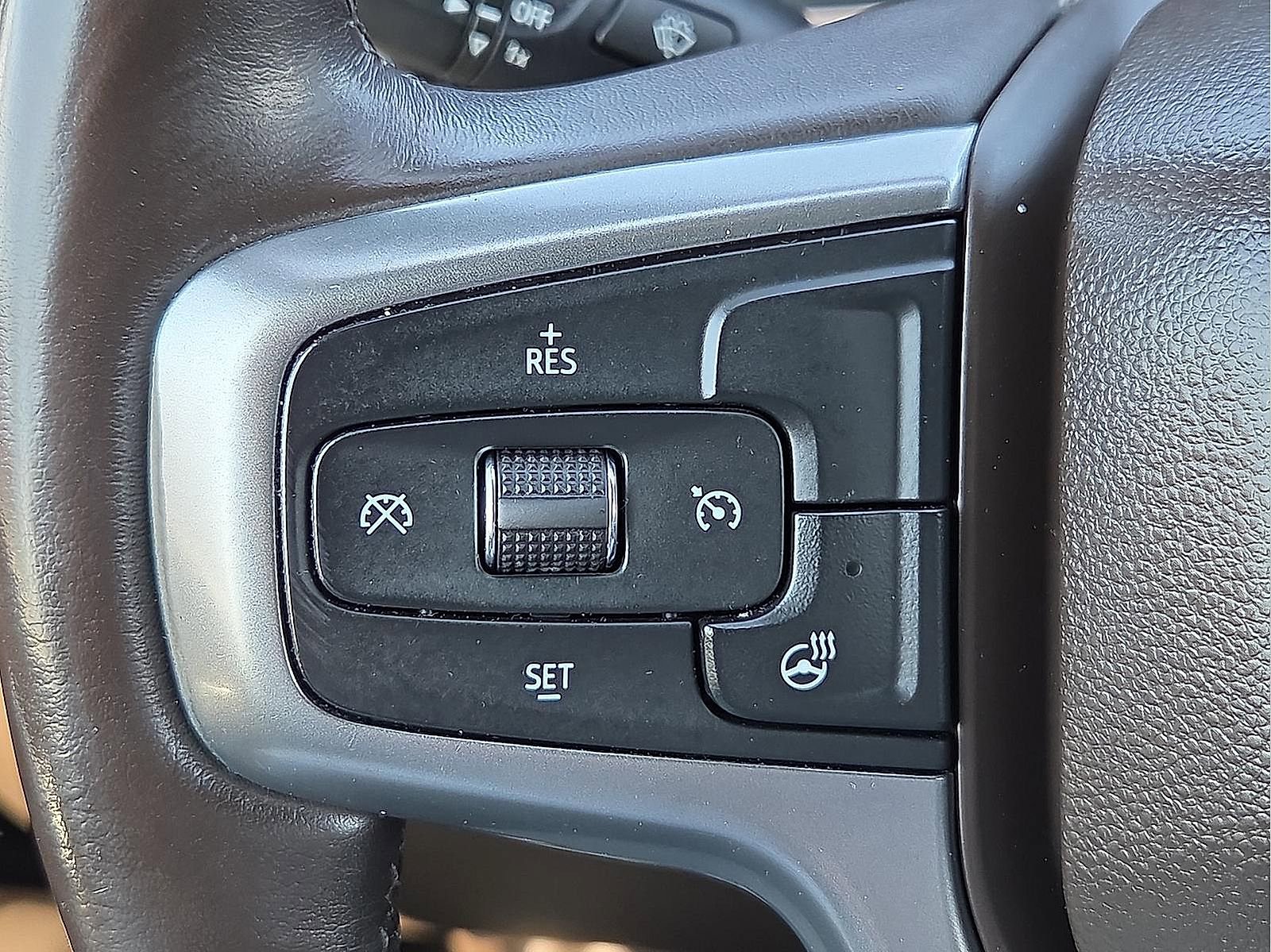 Used 2019 Chevrolet Silverado 1500 RST image 21